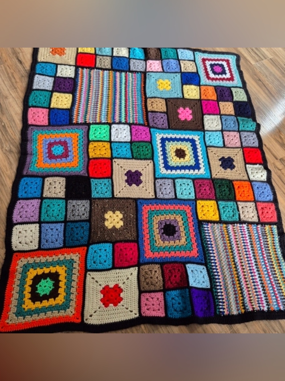 5’ x 4’ BEAUTIFUL COLOURFUL Handmade Multicolor Crochet Patchwork Throw Blanket